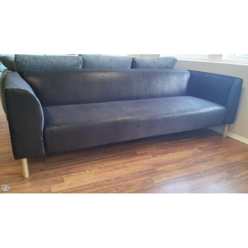 Möbelrea Trendig 4-sits soffa 3990 Kr